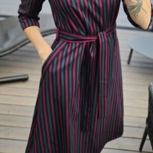 Suknelė "Dona" dryžuota violetinė