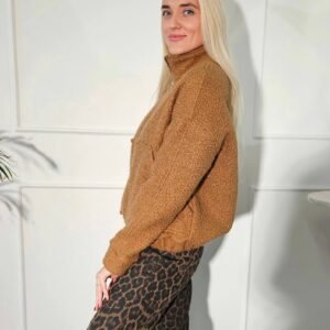 Bomber tipo švarkelis su vilna