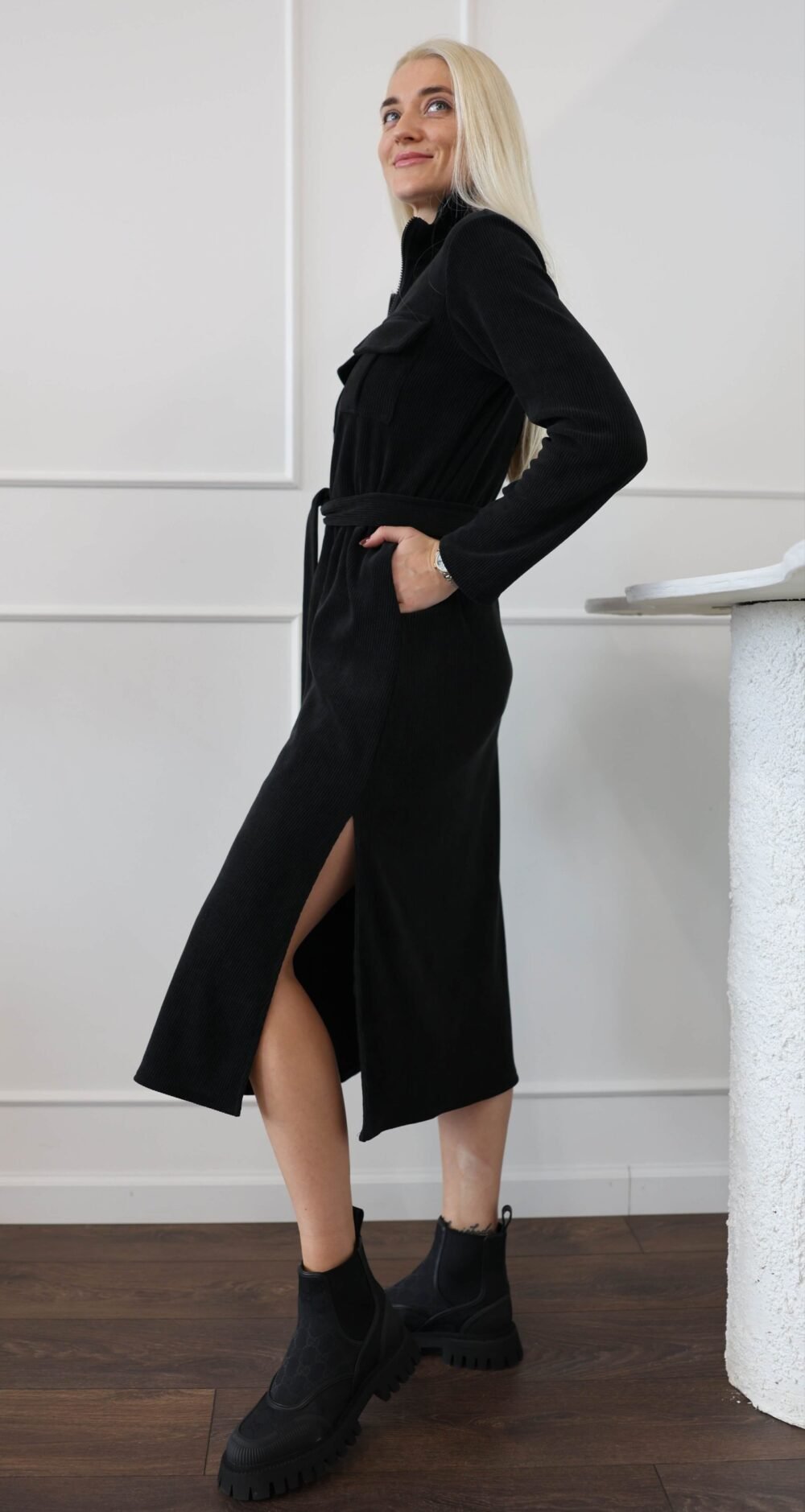 Juoda velveto suknelė "TOP"