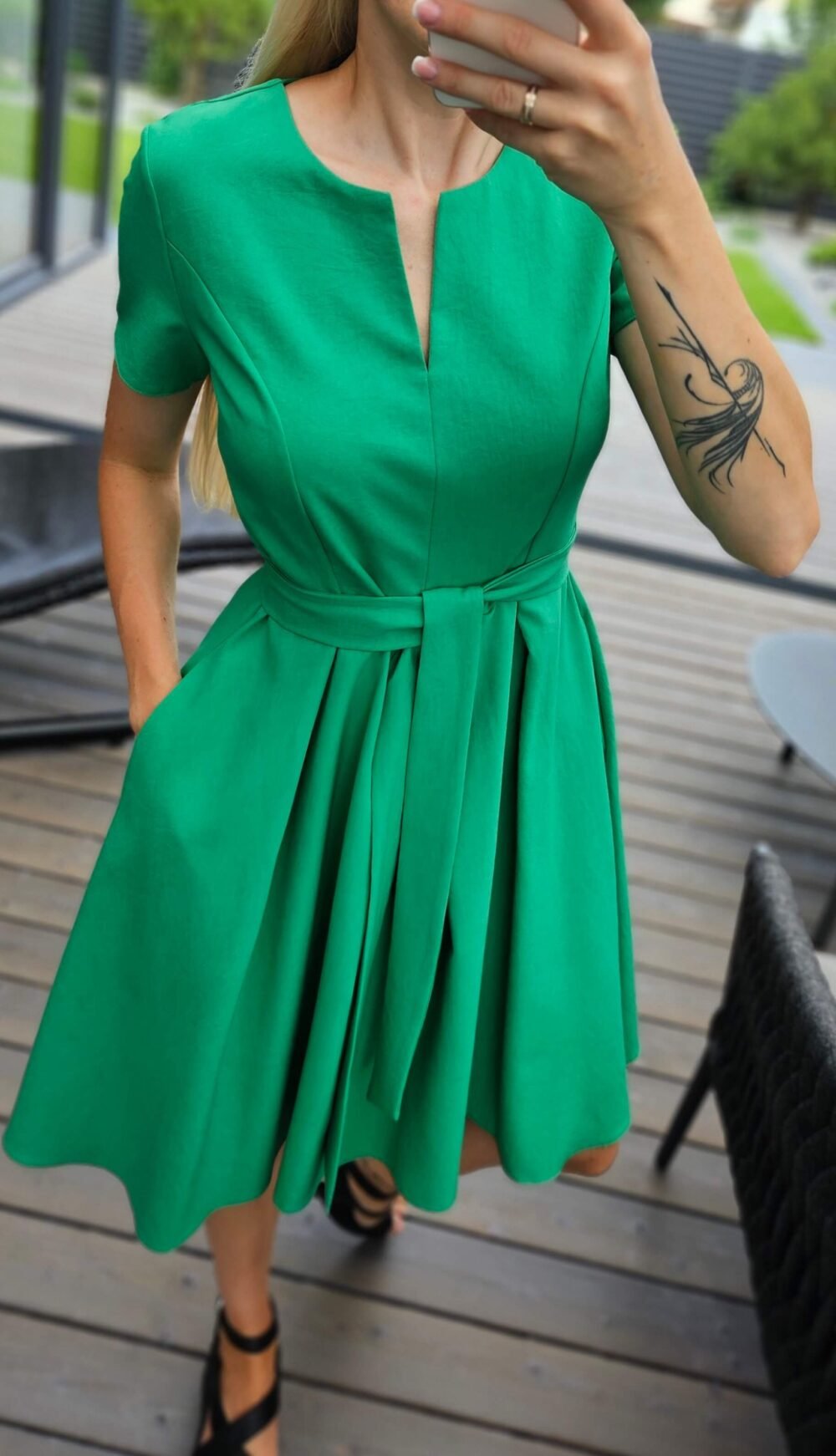 Žalia suknelė "Dama"