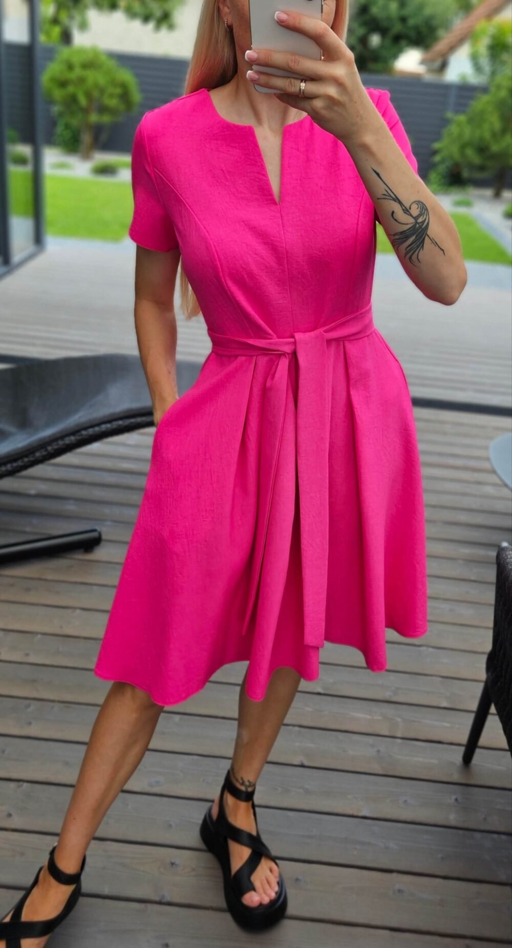 Rožinė suknelė "Dama"