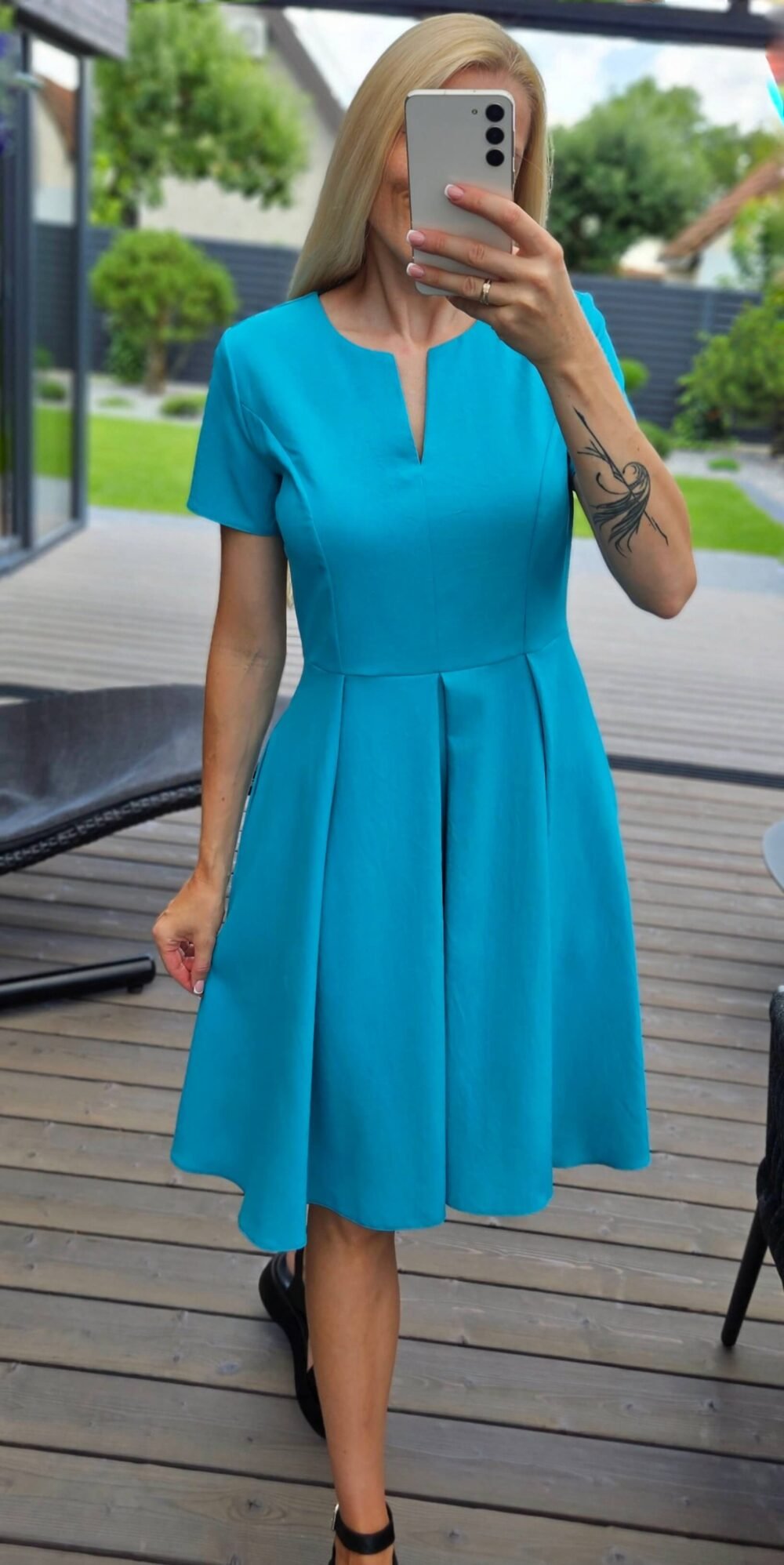 Žydra suknelė "Dama"