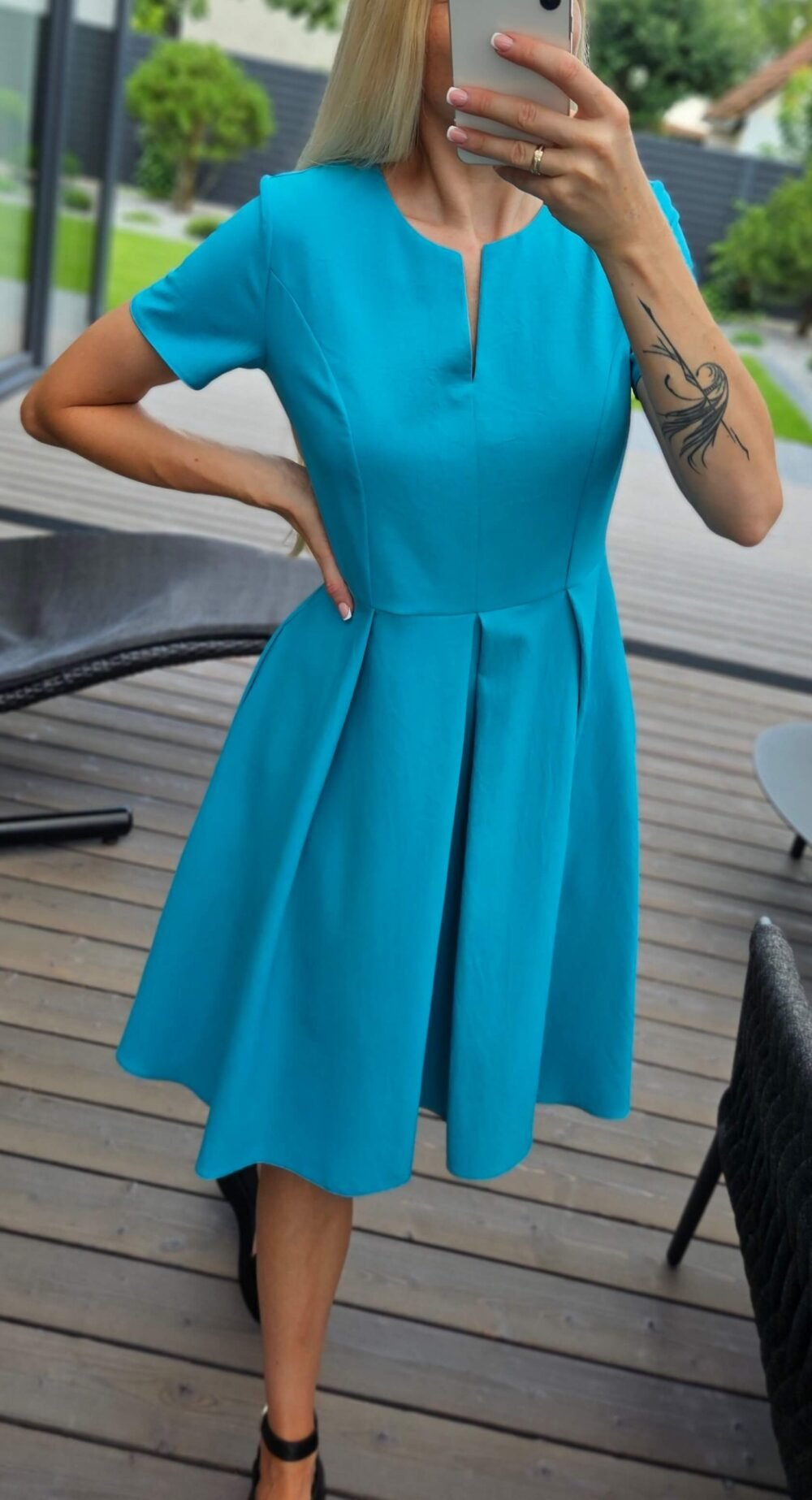 Žydra suknelė "Dama"