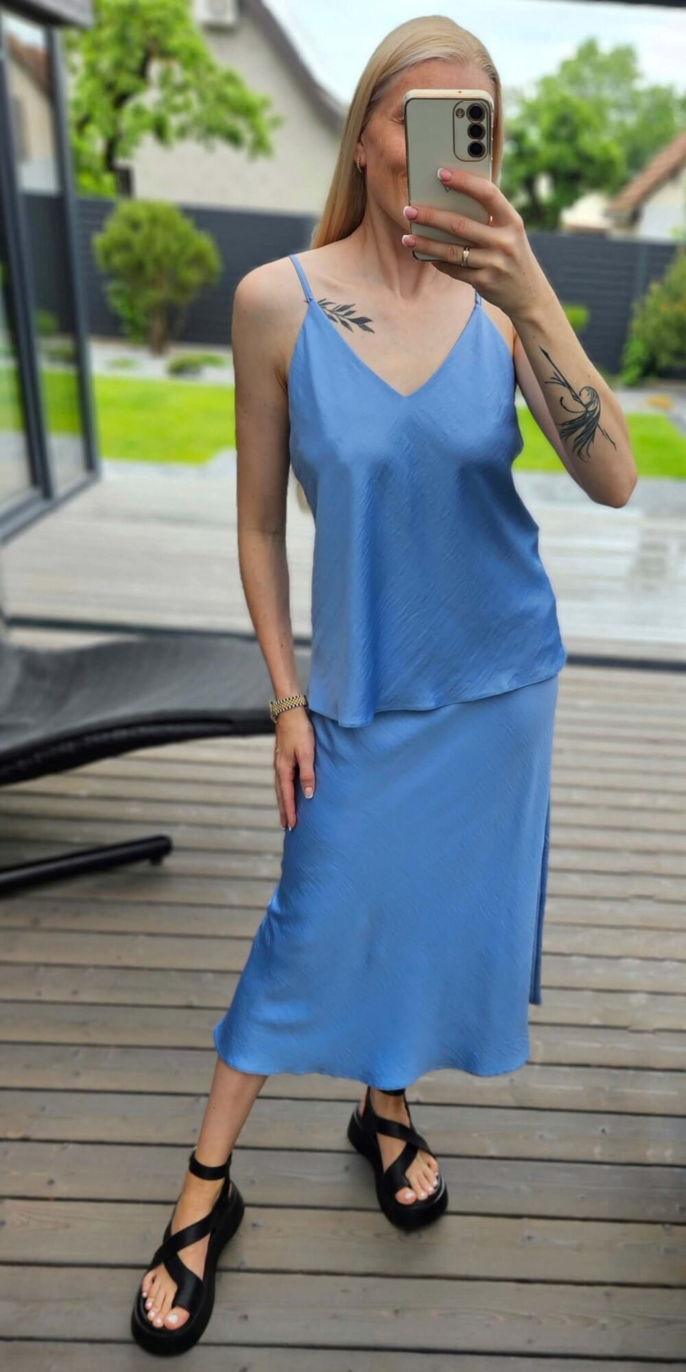 Melsvas SLIP sijonas