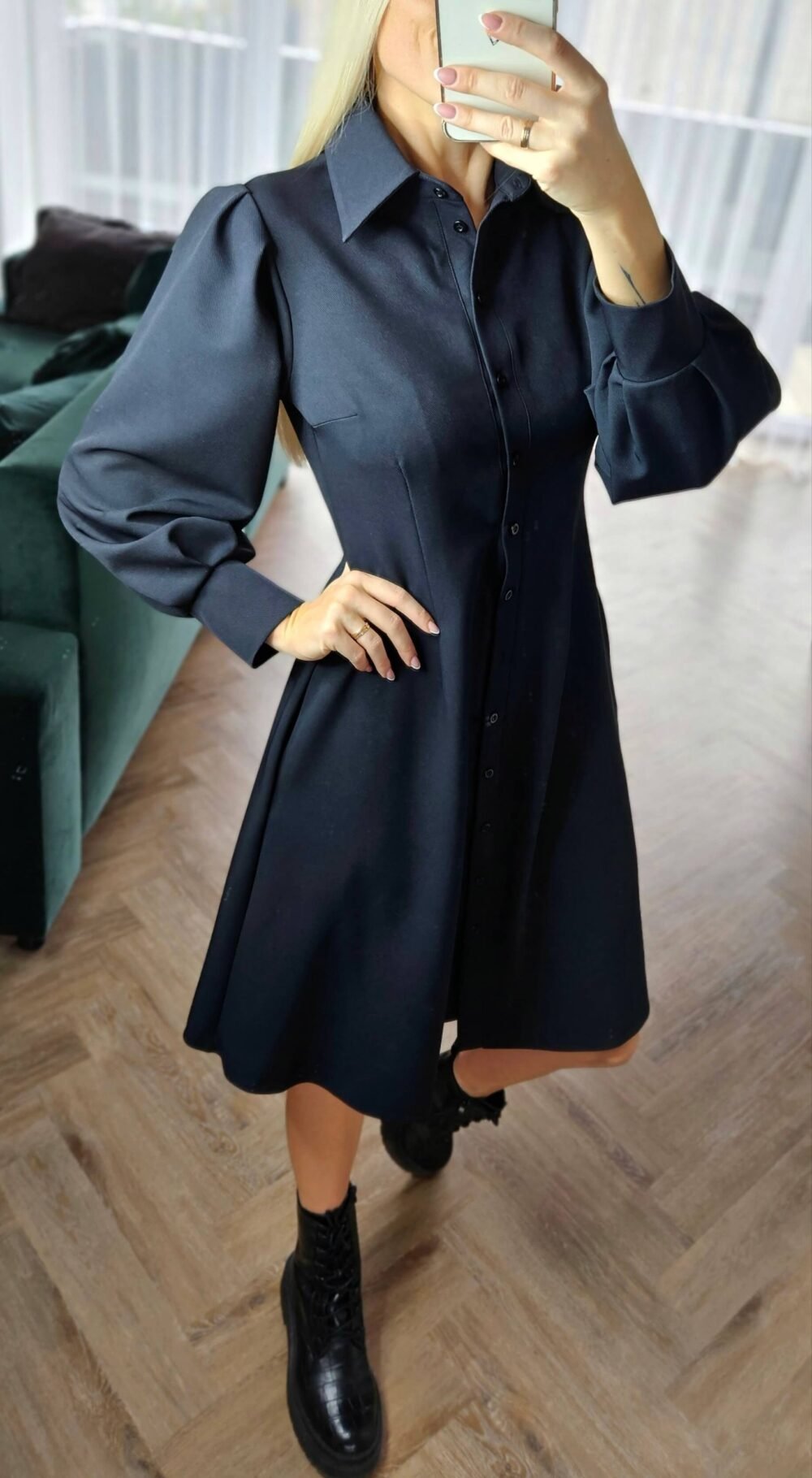 Suknelė "Mila" ilgomis rankovėmis