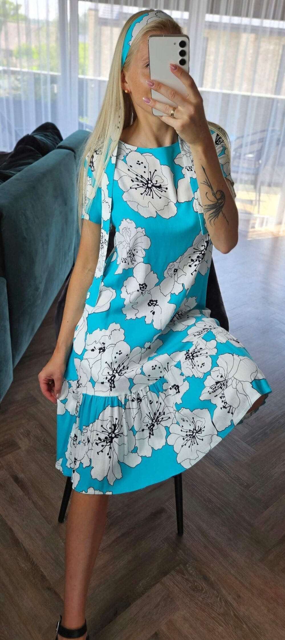 Suknelė "Lino gėlės"