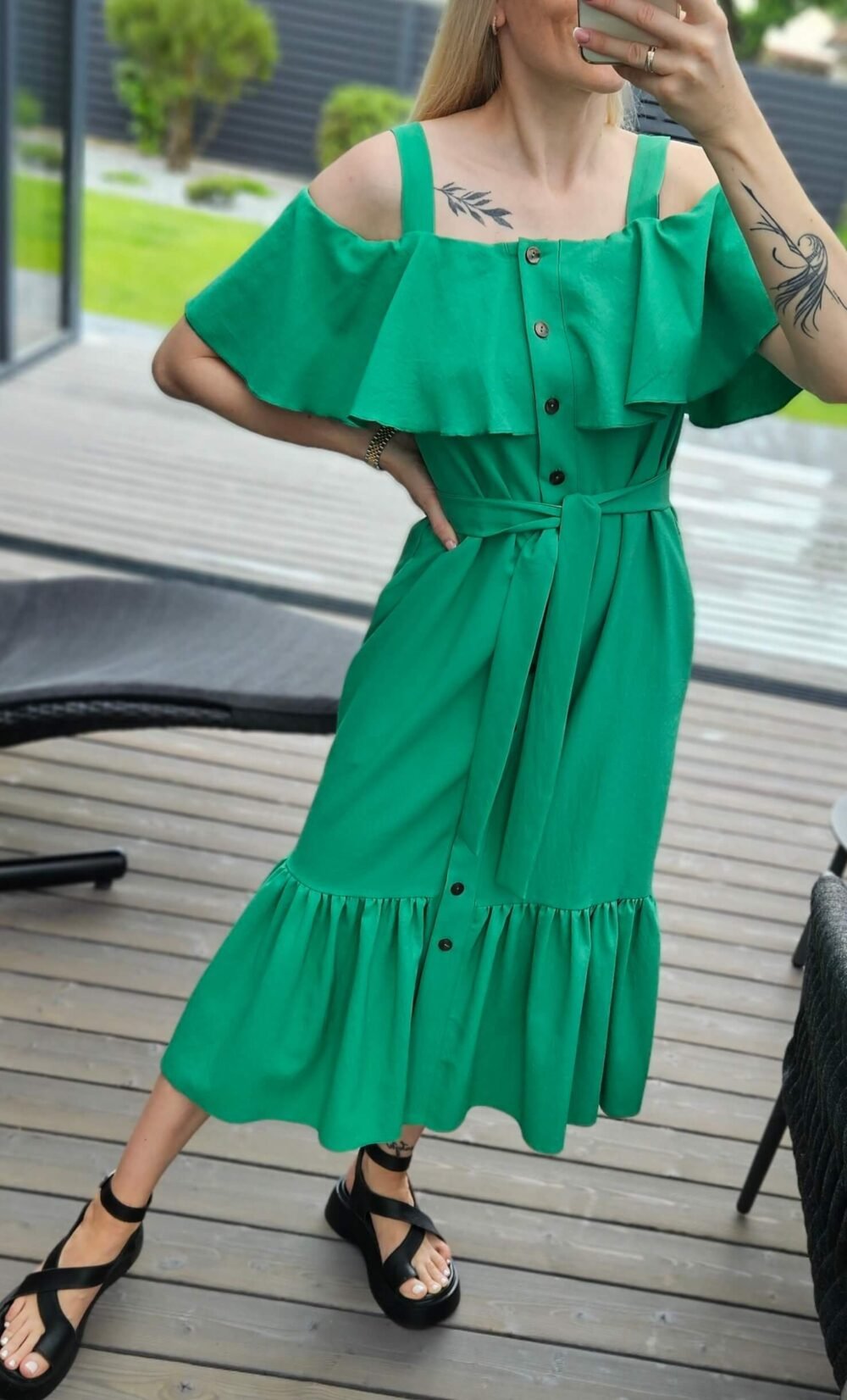 Suknelė "Banga" žalia