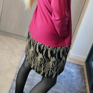 Suknelė blizgia apačia