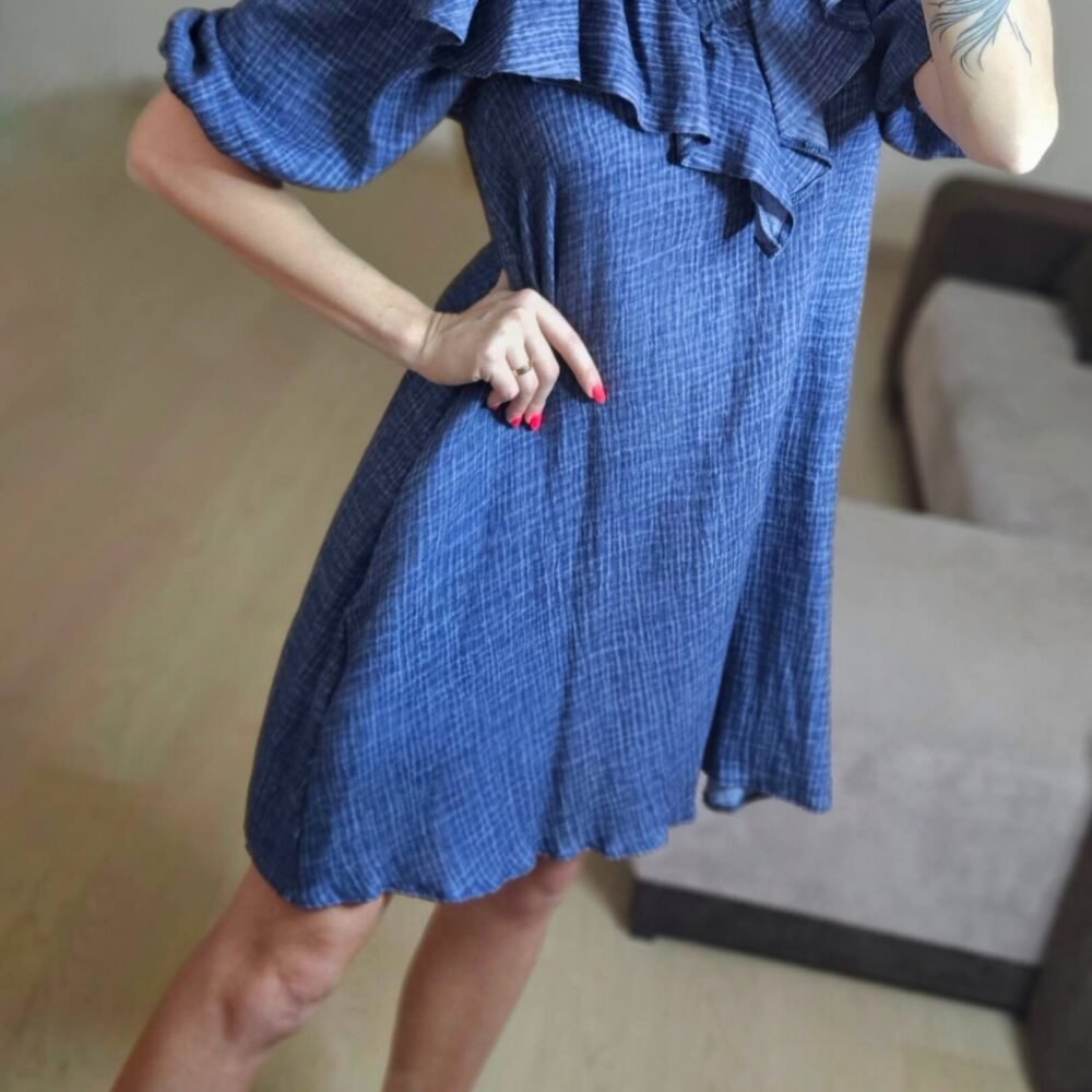 Muslino mėlyna suknelė 3/4 rankovėmis