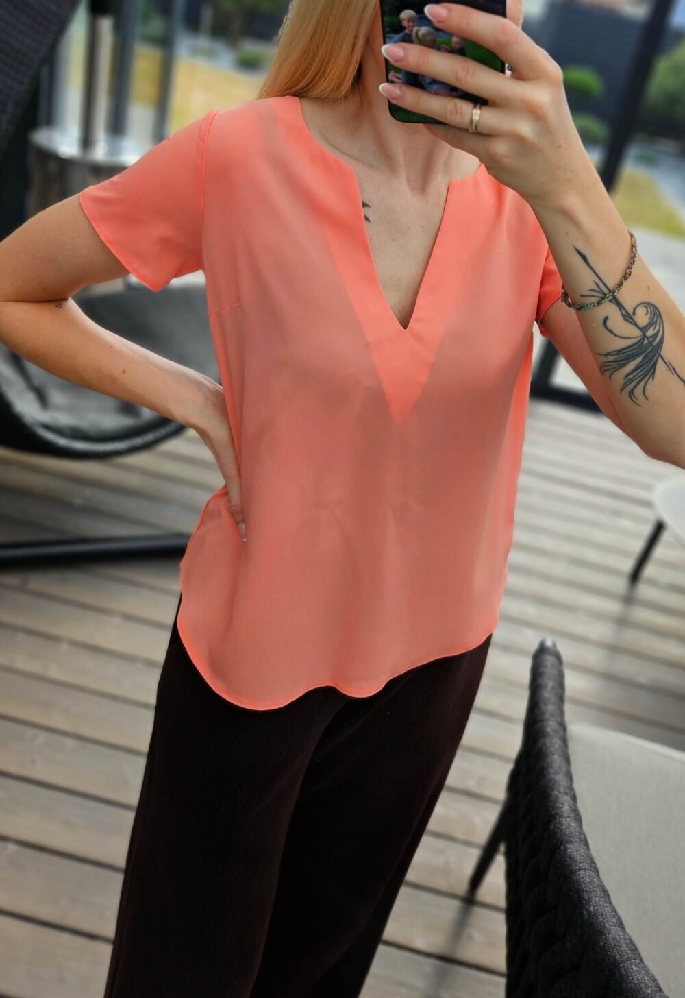 Palaidinė koralų spalvos