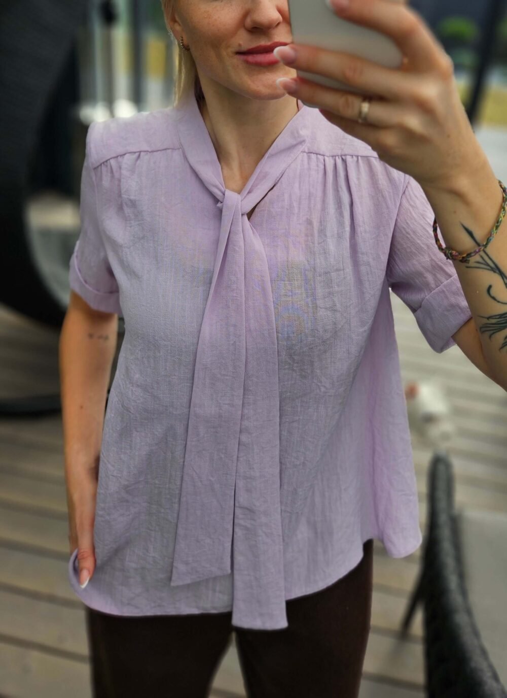 Palaidinė alyvų spalvos