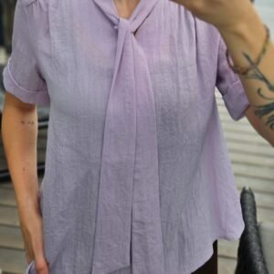 Palaidinė alyvų spalvos