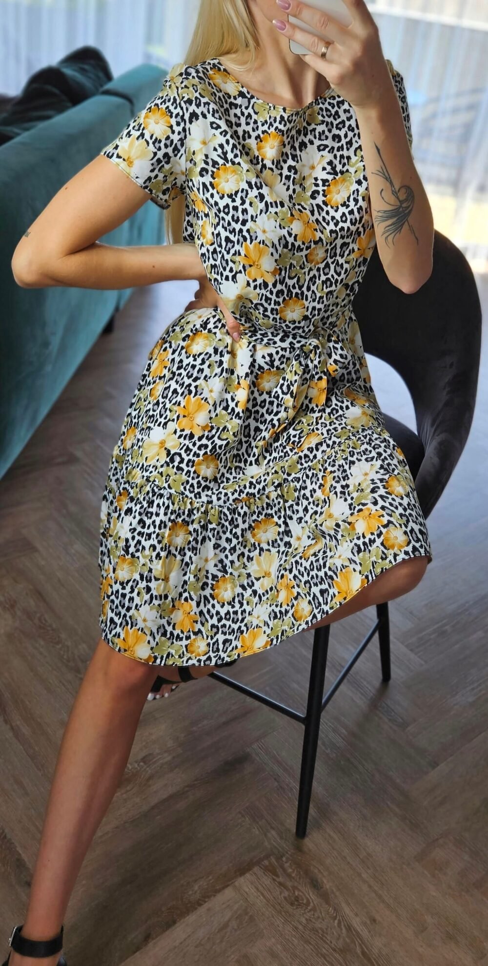 Suknelė Leo su gėlėm