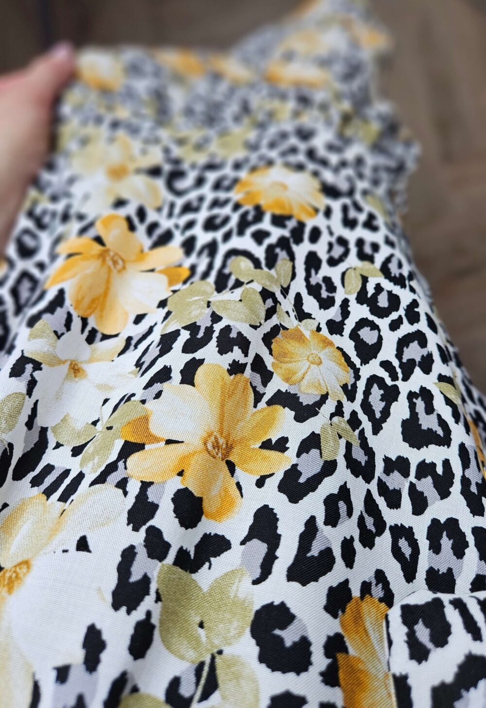 Suknelė Leo su gėlėm