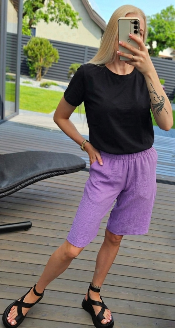 Šortai ilgesni alyvų spalvos