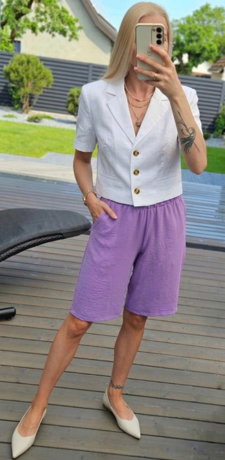 Šortai ilgesni alyvų spalvos