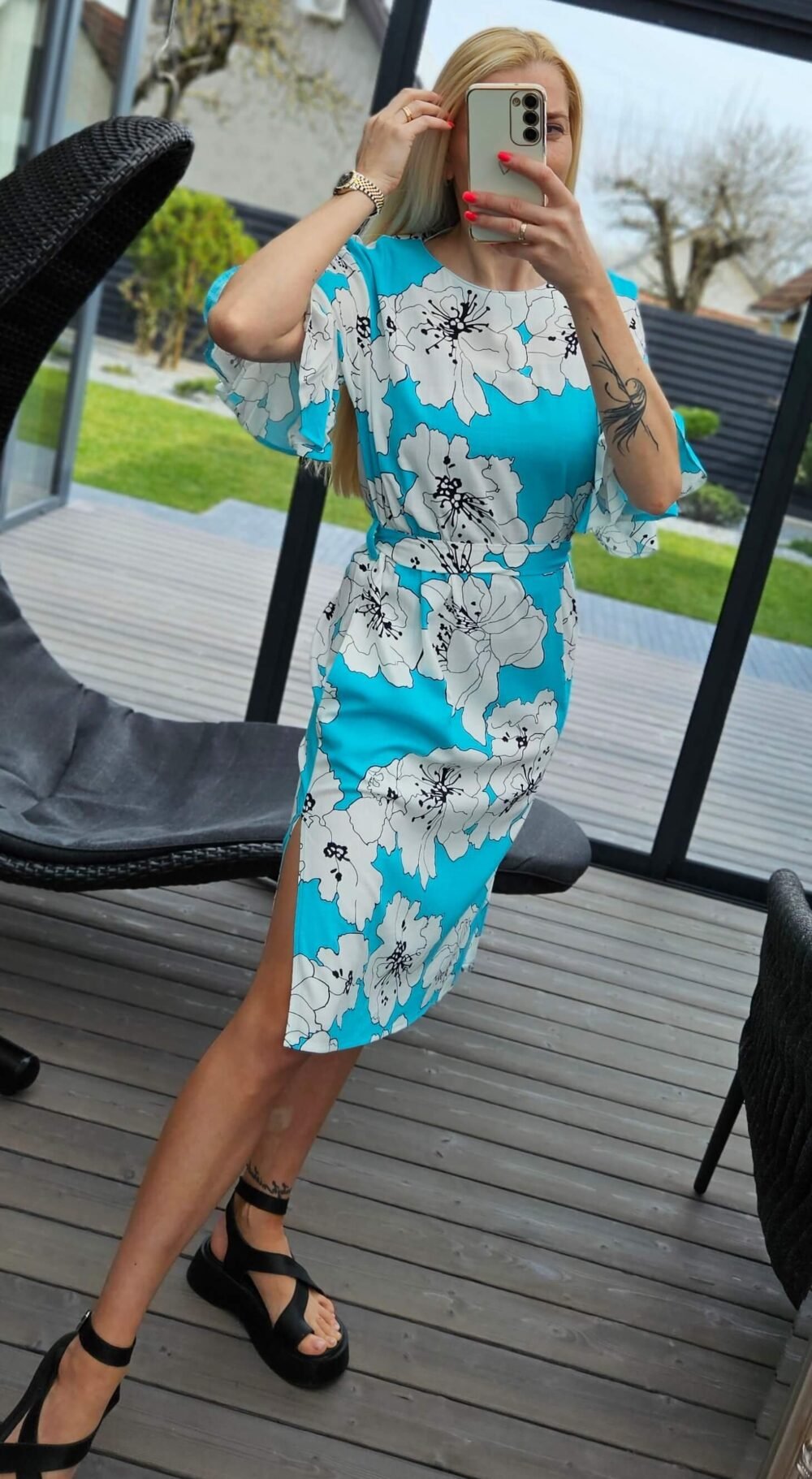Suknelė "Rozi" su gėlėm