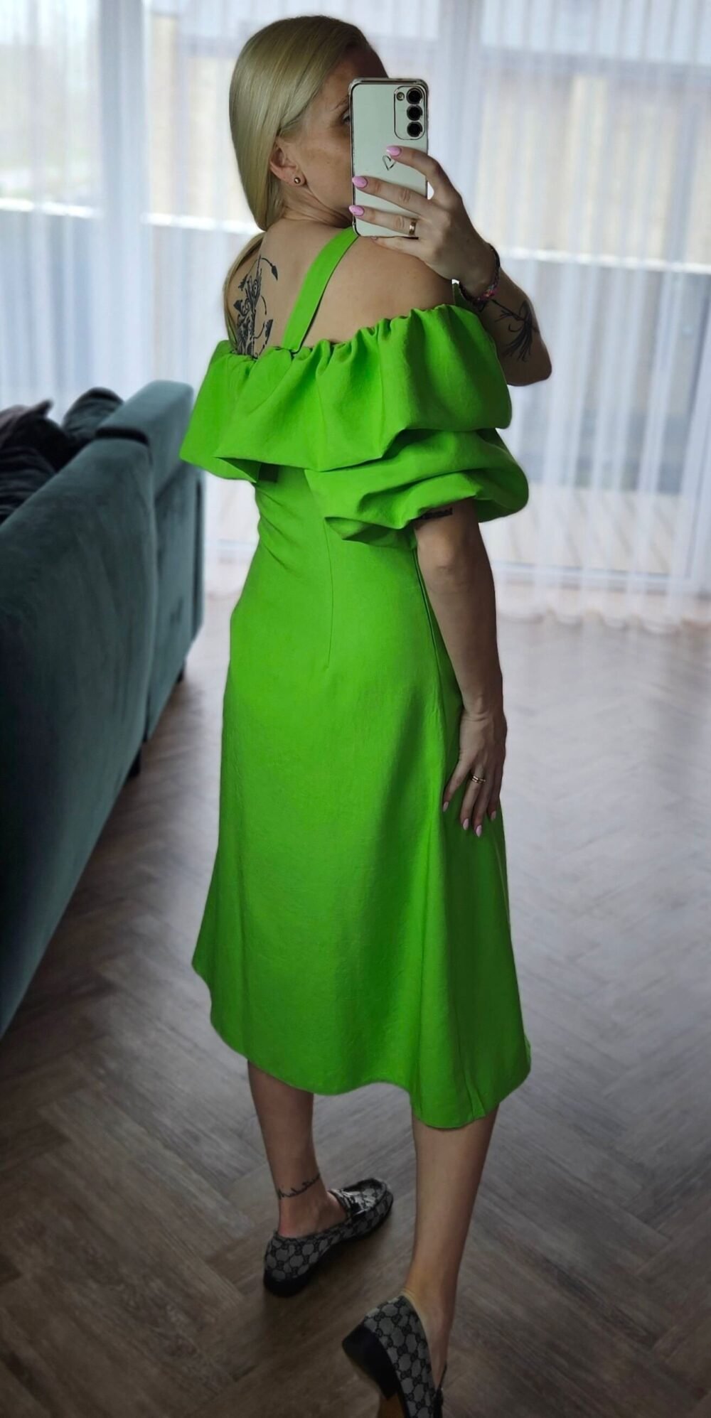Suknelė "Aura old" salotinė