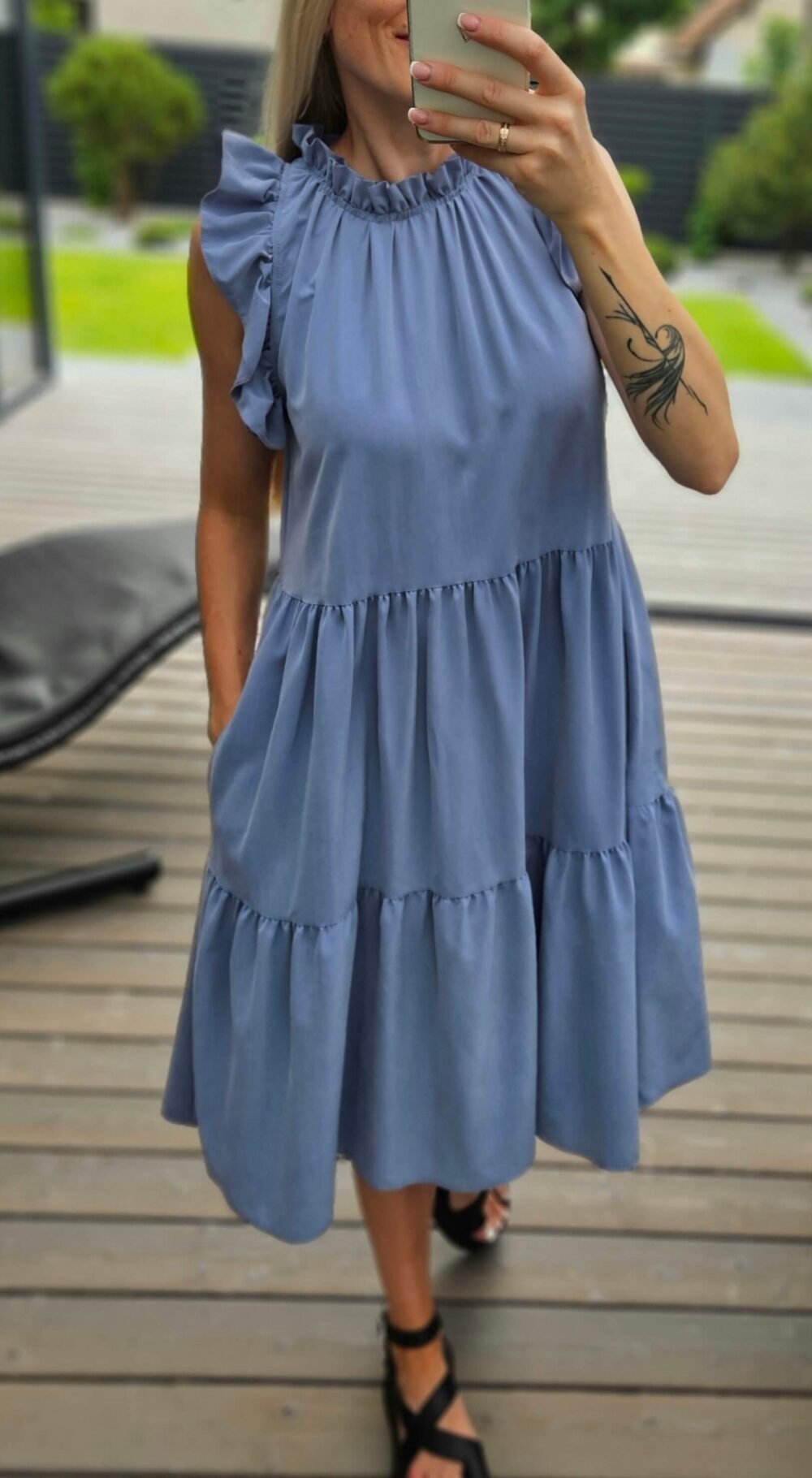 Suknelė "Ruffle' melsva