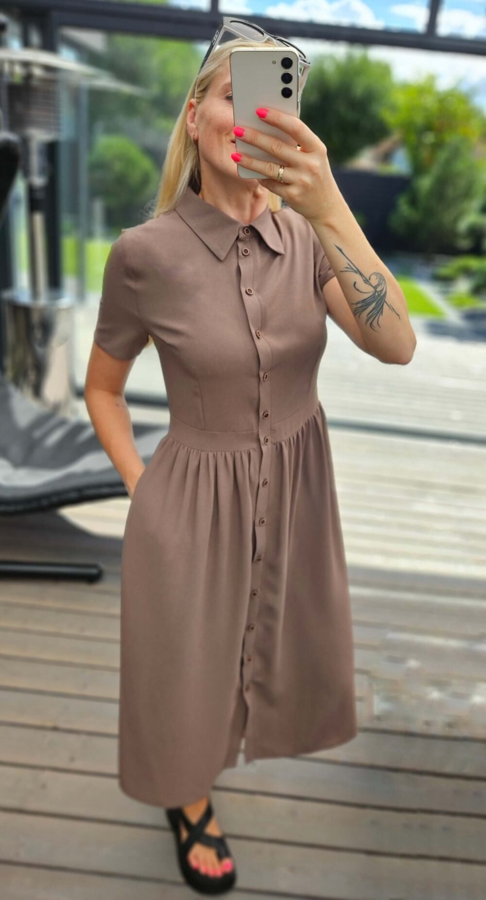 Suknelė "Belted" rusva