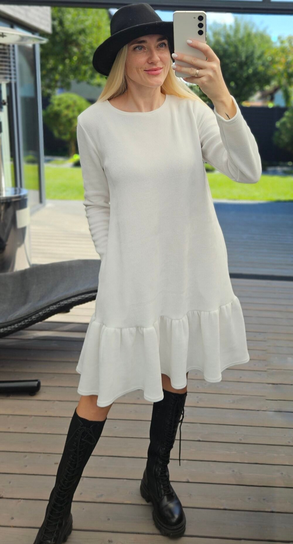 Suknelė "Simple" balta